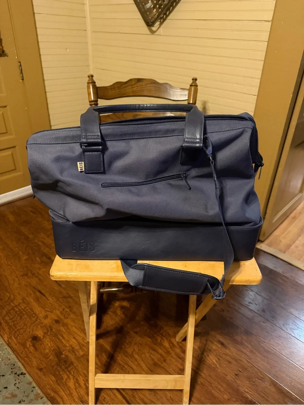 BEIS Navy Weekender.  Excellent condition.  Only used a few times.